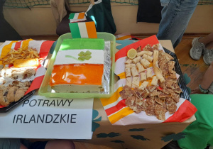 Potrawy irlandzkie - stoisko klasy 6b.