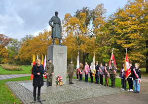 Uroczystość pod Pomnikiem Legionisty.