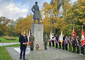Uroczystość pod Pomnikiem Legionisty.