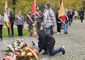 Uroczystość pod Pomnikiem Legionisty.