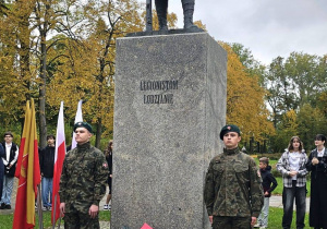 Uroczystość pod Pomnikiem Legionisty.