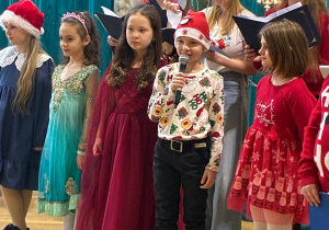 Świąteczne spotkanie międzykulturowe w klasach 4-8.