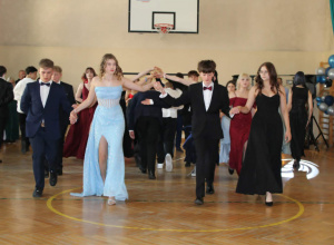Bal ósmych klas