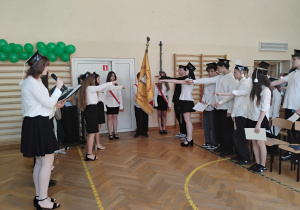 Uroczyste ślubowanie uczniów klas 8.