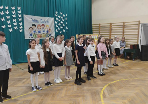 Program artystyczny w wykonaniu uczniów klasy 3a.