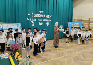 Uroczystość ślubowania klas 1.